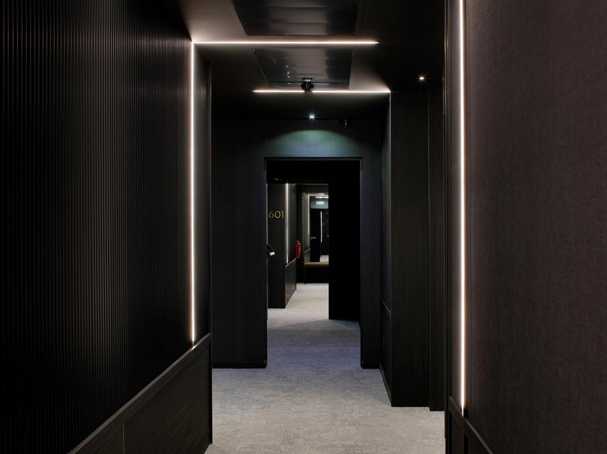 Nuvo Hotel Boutique Oviedo Bagian luar foto