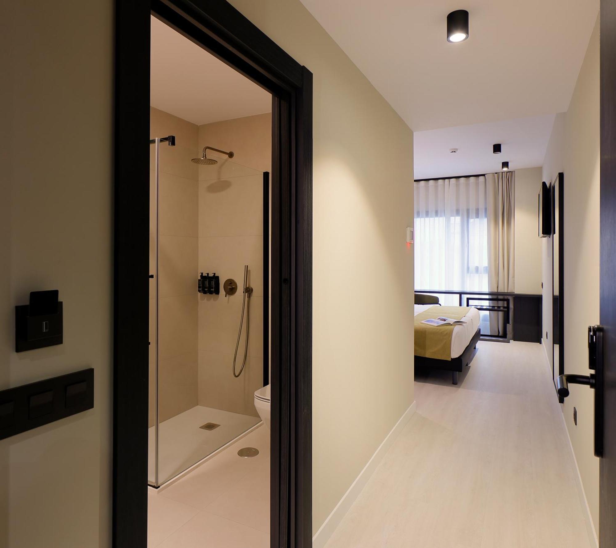 Nuvo Hotel Boutique Oviedo Bagian luar foto