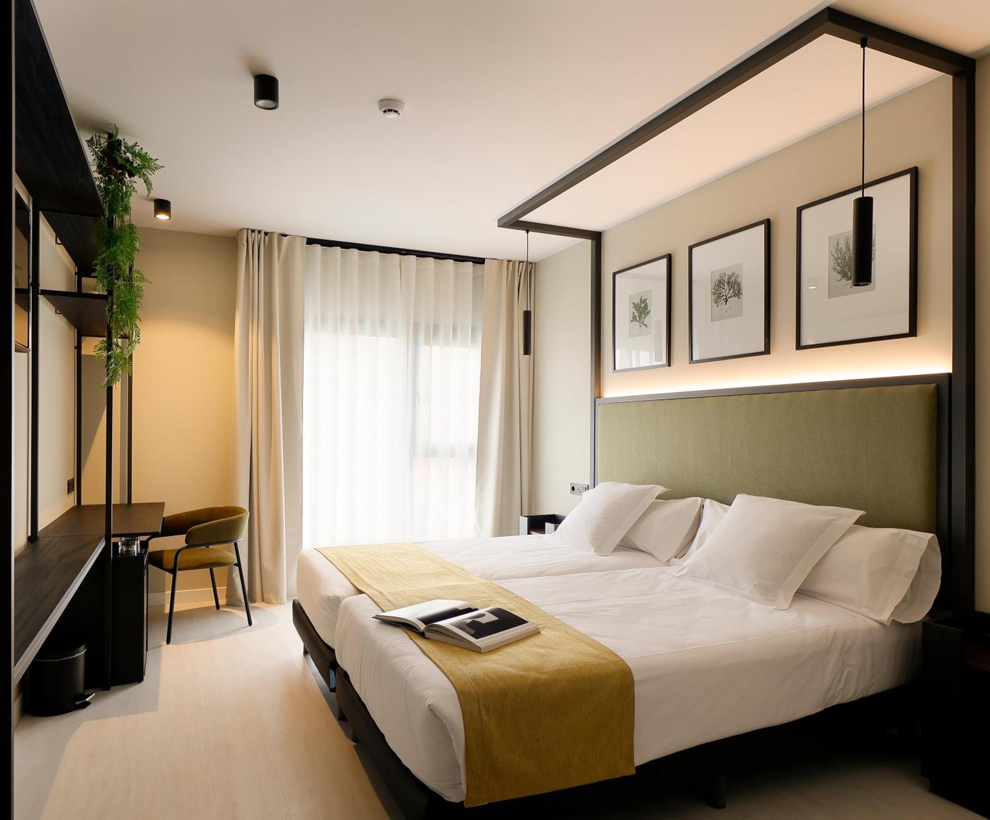 Nuvo Hotel Boutique Oviedo Bagian luar foto